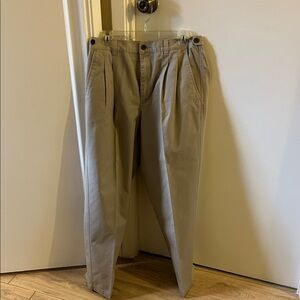 Men's Pleated Chino Pants - Tan